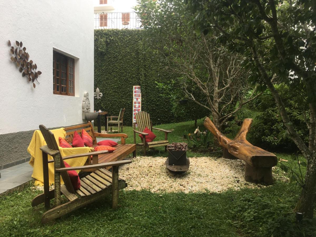 Em Apartamento Campos do Jordão